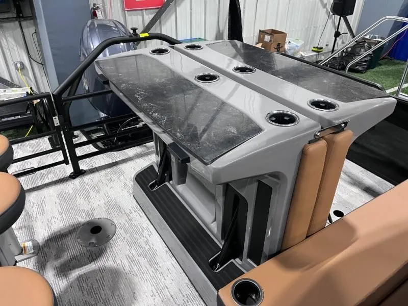 Slide: The Image of Sylvan DLZ DH Bar 2026 - 21