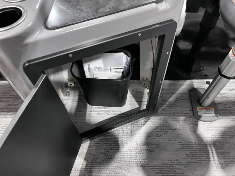 Slide: The Image of Sylvan DLZ DH Bar 2026 - 24