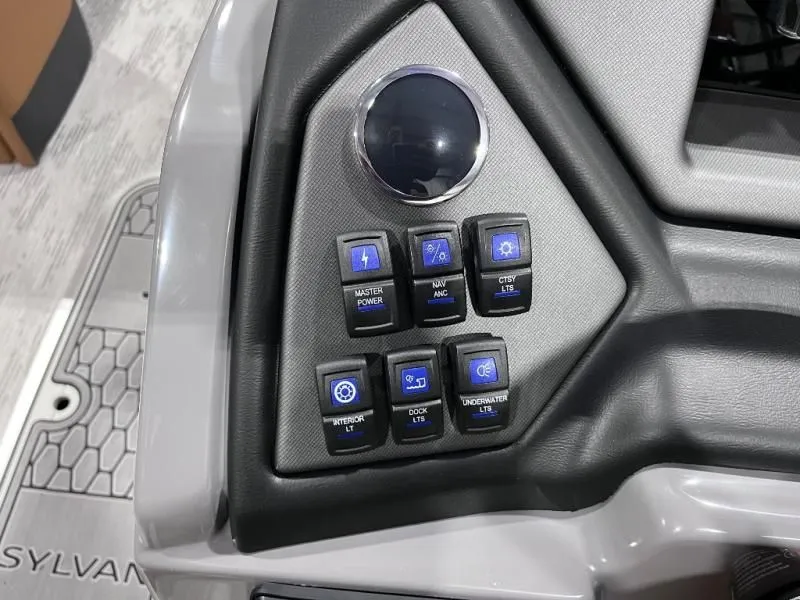 Slide: The Image of Sylvan DLZ DH Bar 2026 - 9