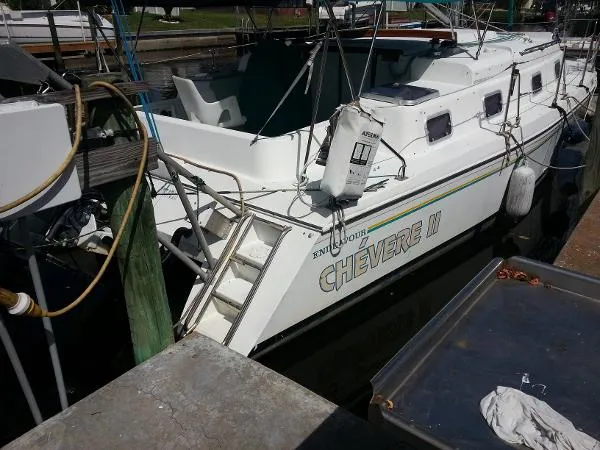 Slide: The Image of Endeavour Catamaran Corp Endeavourcat 30 1993 - 10