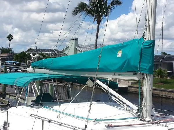 Slide: The Image of Endeavour Catamaran Corp Endeavourcat 30 1993 - 4