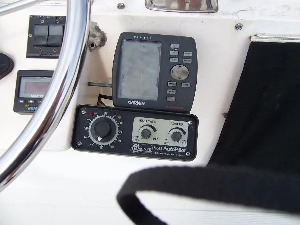 Slide: The Image of Heritage Nova Sundeck Trawler 1989 - 7