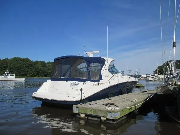 Slide: The Image of Sea Ray 390 Sundancer 2010 - 1