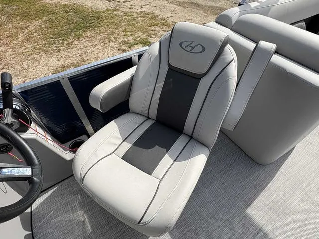 Slide: The Image of Harris Cruiser 250 2021 - 16