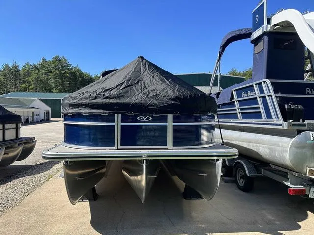 Slide: The Image of Harris Cruiser 250 2021 - 3