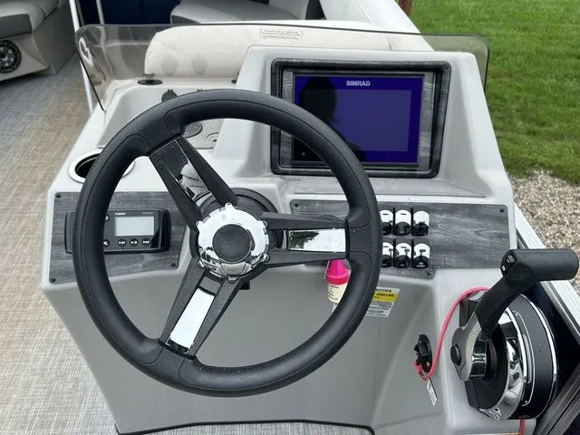 Slide: The Image of Harris Cruiser 250 2021 - 8