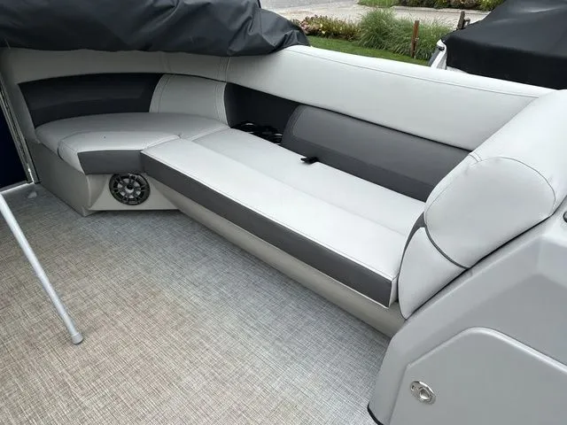 Slide: The Image of Harris Cruiser 250 2021 - 9