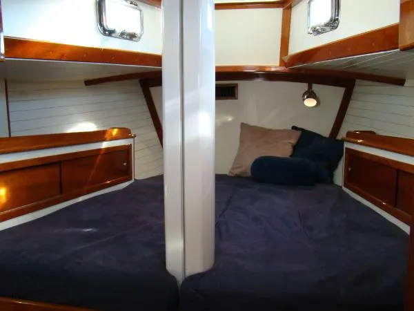 Slide: The Image of Custom Marine schooner 1995 - 11