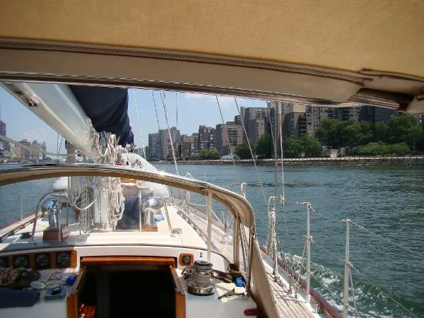 Slide: The Image of Custom Marine schooner 1995 - 3