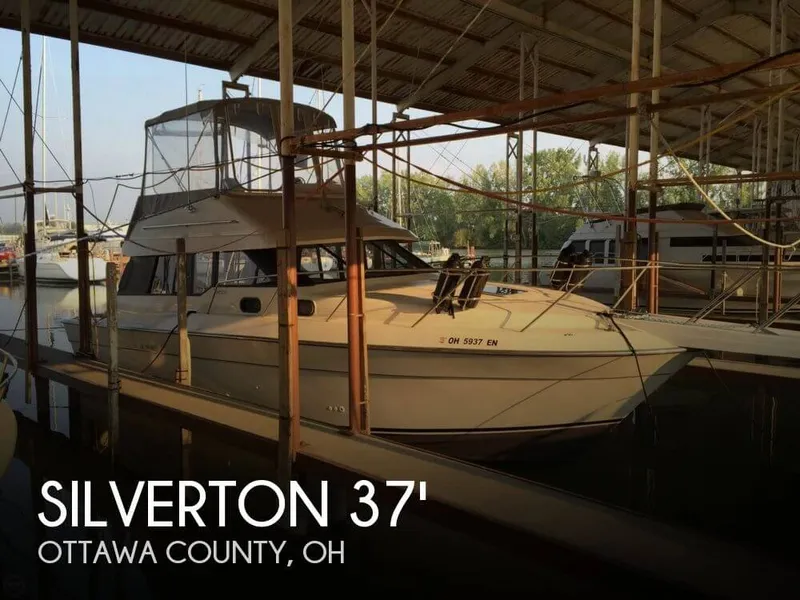 Slide: The Image of Silverton 34 Convertible 1989 - 0