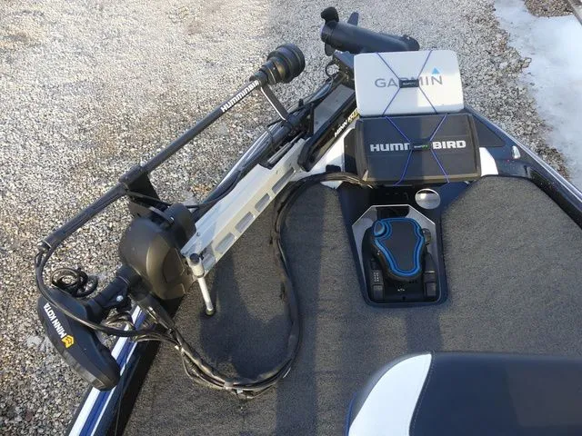 Slide: The Image of Skeeter FXR21 Select 2022 - 15