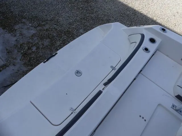 Slide: The Image of Yamaha 210 FSH Deluxe 2020 - 26