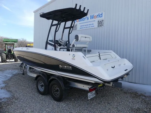 Slide: The Image of Yamaha 210 FSH Deluxe 2020 - 3