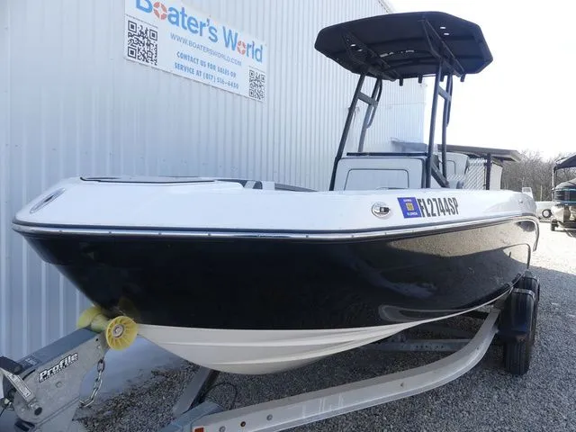 Slide: The Image of Yamaha 210 FSH Deluxe 2020 - 9