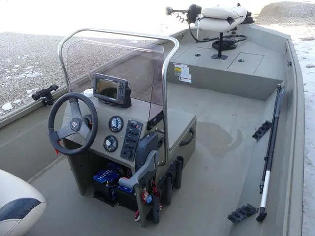 Slide: The Image of Alumacraft MV1860 AW 2020 - 11