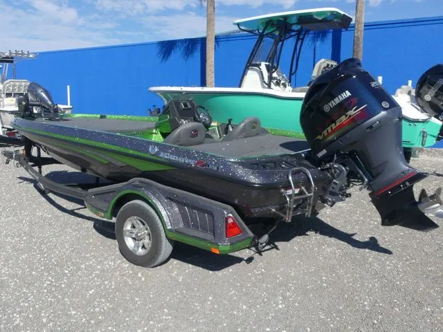 Slide: The Image of Ranger Z518 2020 - 6