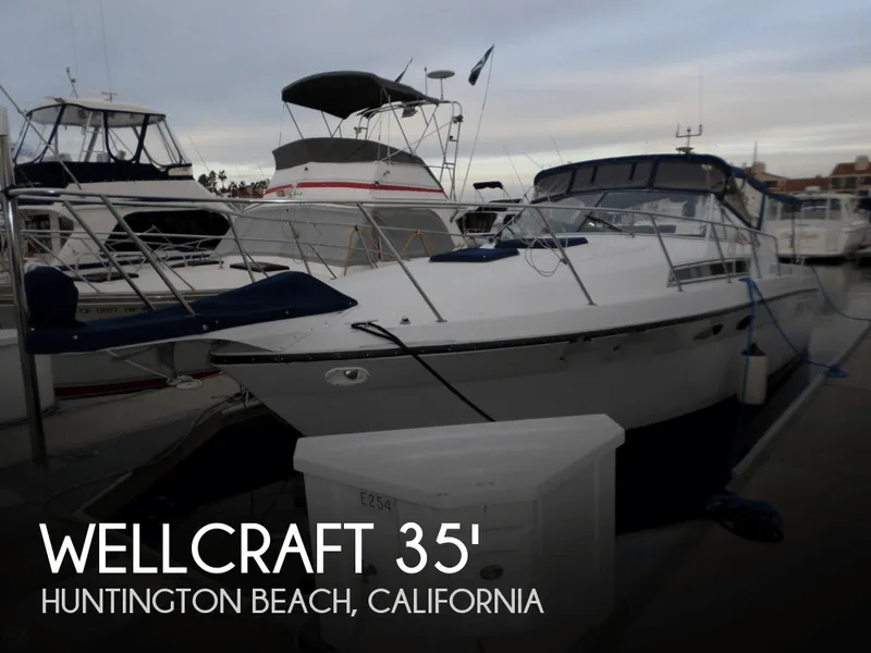 Slide: The Image of Wellcraft 3200 St. Tropez 1986 - 0