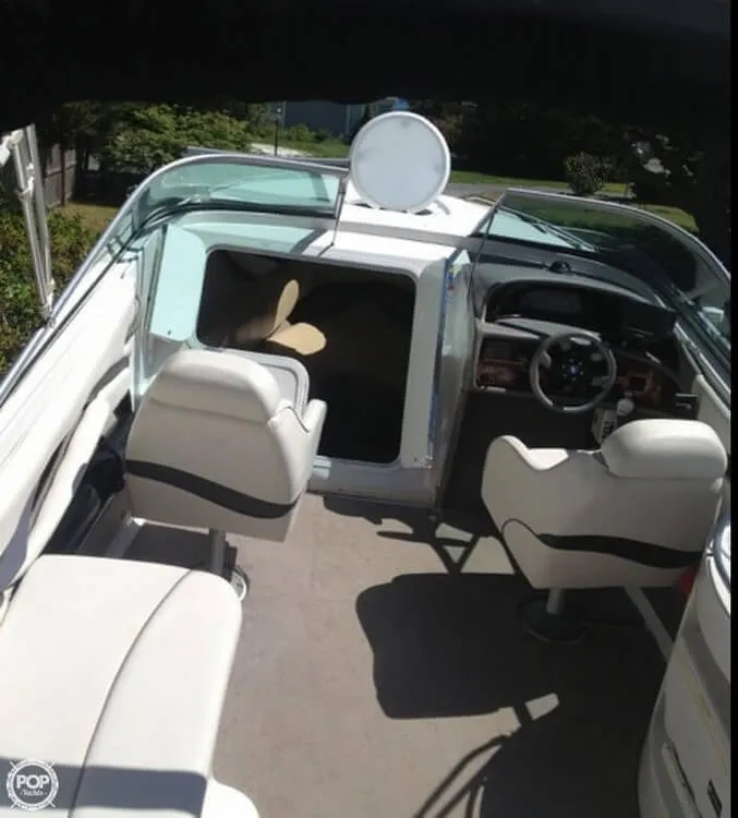 Slide: The Image of Four Winns 265 Sundowner 2001 - 4