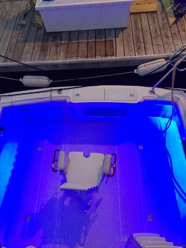 Slide: The Image of Cabo 35 CONVERTIBLE 1993 - 11