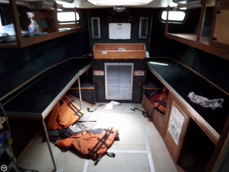 Slide: The Image of Breaux 34 Aluminum Research Vessel 2004 - 8