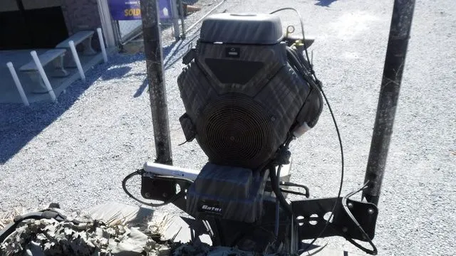 Slide: The Image of Gator-Tail Extreme Series 54Â€ X 17' 2017 - 10