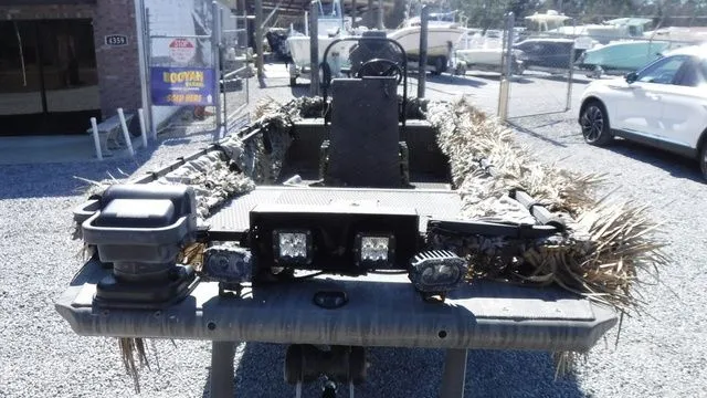 Slide: The Image of Gator-Tail Extreme Series 54Â€ X 17' 2017 - 13