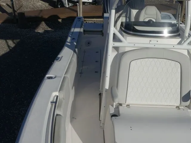 Slide: The Image of Sea Fox 288 Commander 2021 - 13