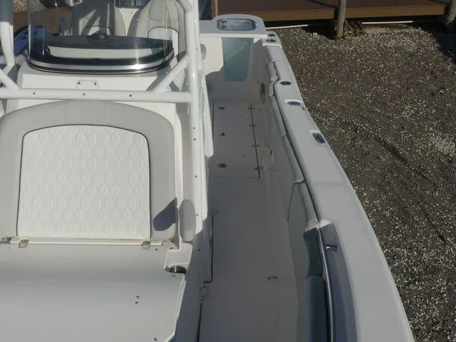 Slide: The Image of Sea Fox 288 Commander 2021 - 14