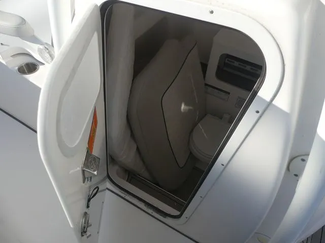 Slide: The Image of Sea Fox 288 Commander 2021 - 15