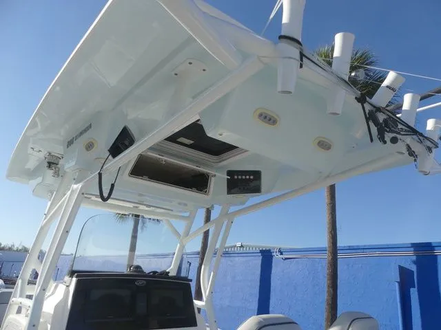 Slide: The Image of Sea Fox 288 Commander 2021 - 28