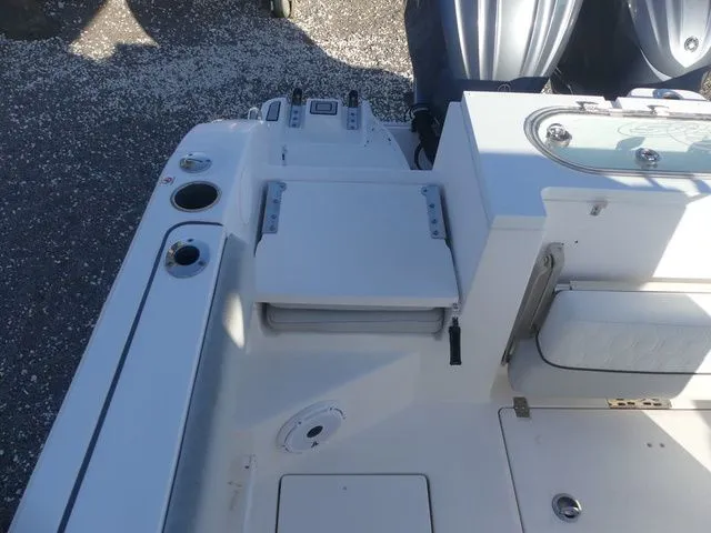 Slide: The Image of Sea Fox 288 Commander 2021 - 30