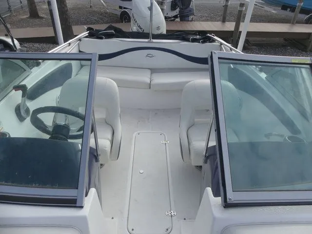 Slide: The Image of Rinker 186 OB 2016 - 13