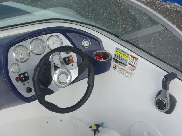 Slide: The Image of Rinker 186 OB 2016 - 14