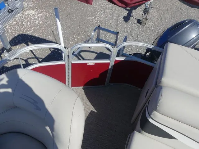 Slide: The Image of Bennington 20 SLV 2020 - 12