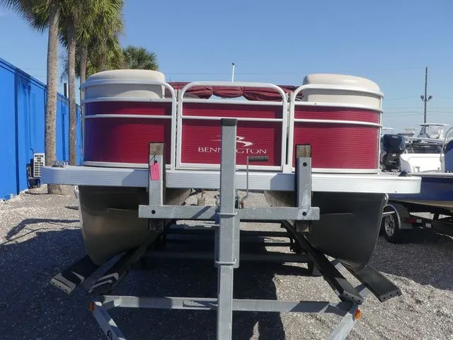 Slide: The Image of Bennington 20 SLV 2020 - 2