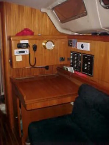 Slide: The Image of Hunter 356 2003 - 8