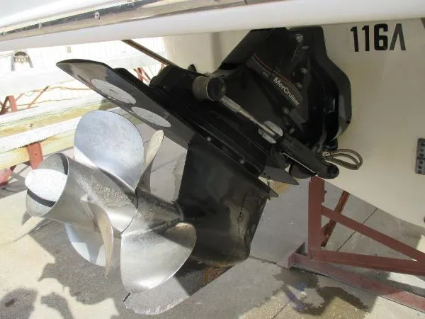 Slide: The Image of Chaparral 290 Signature 2006 - 8