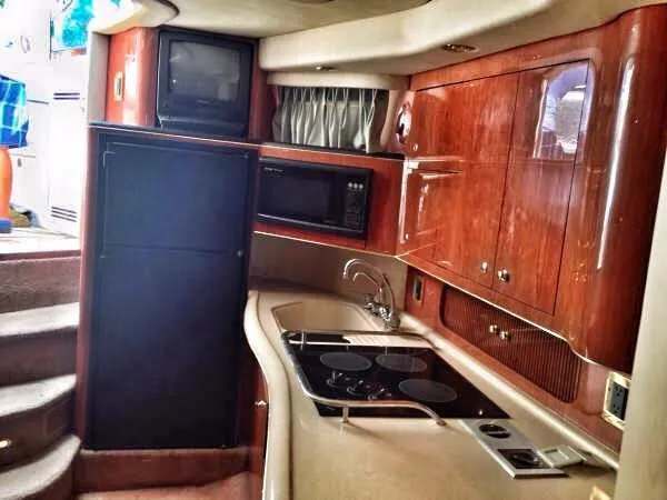 Slide: The Image of Sea Ray 40 DA Sundancer 1998 - 4
