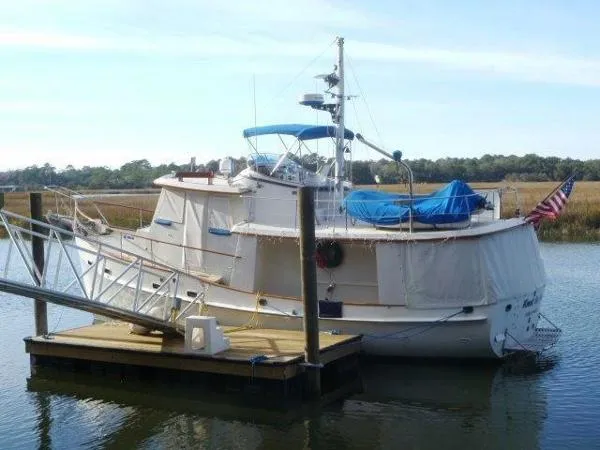 Slide: The Image of Krogen Trawler 1986 - 0