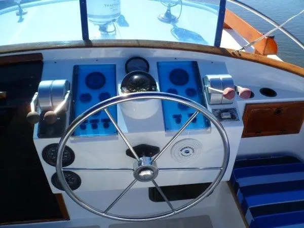 Slide: The Image of Krogen Trawler 1986 - 10