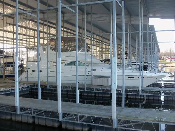 Slide: The Image of Sea Ray 420 Aft Cabin 1996 - 3