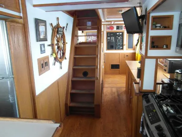 Slide: The Image of GILLIKIN 1964/2009 60' Pilot House 1964 - 8
