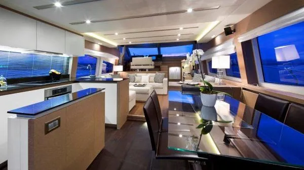 Slide: The Image of Prestige 750 Flybridge 2016 - 7