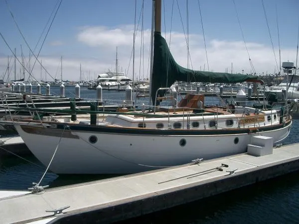Slide: The Image of Spindrift Yachts Center Cockpit 1983 - 2