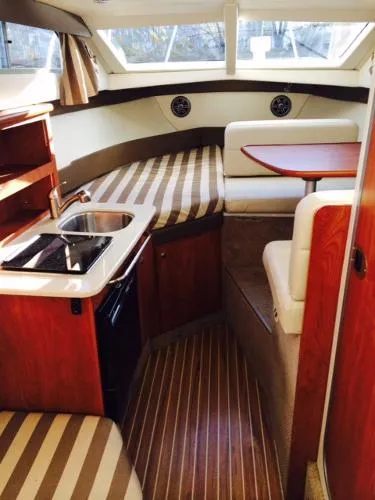 Slide: The Image of Bayliner 266 Discovery Cruiser - Certified Preowned 2012 - 7
