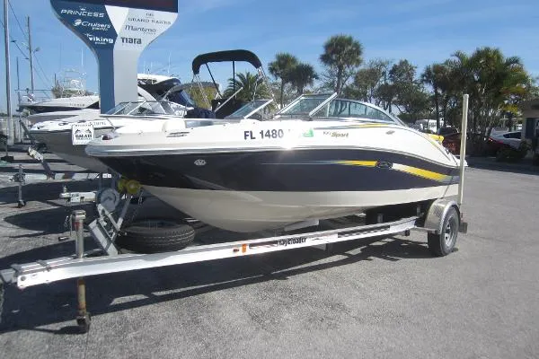 Slide: The Image of Sea Ray 185 Sport 2006 - 0