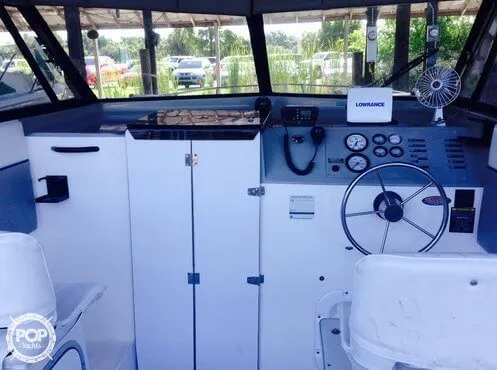 Slide: The Image of Bayliner 2452 Ciera Express 1999 - 7