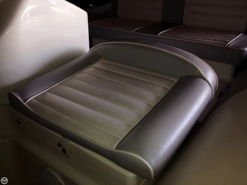 Slide: The Image of Zodiac Yachtline 420 2011 - 7