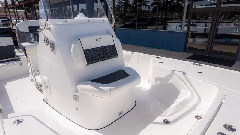 Slide: The Image of Tidewater 2110 Bay Max 2026 - 15