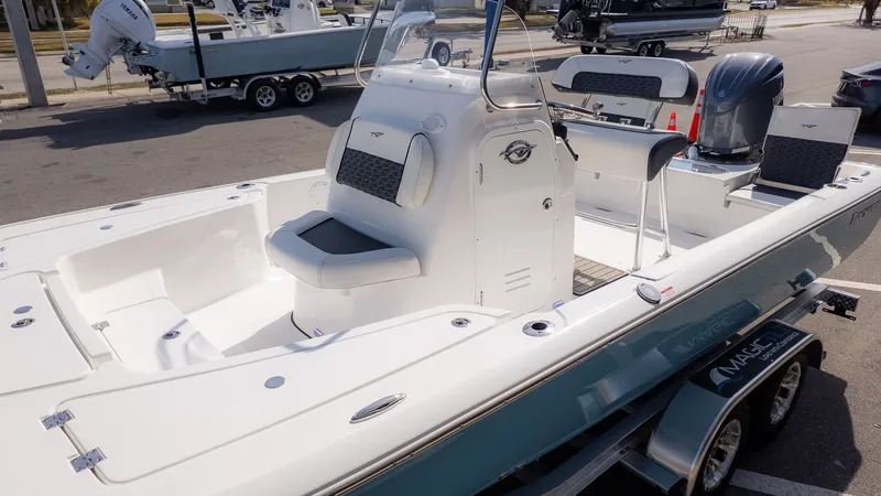 Slide: The Image of Tidewater 2110 Bay Max 2026 - 22